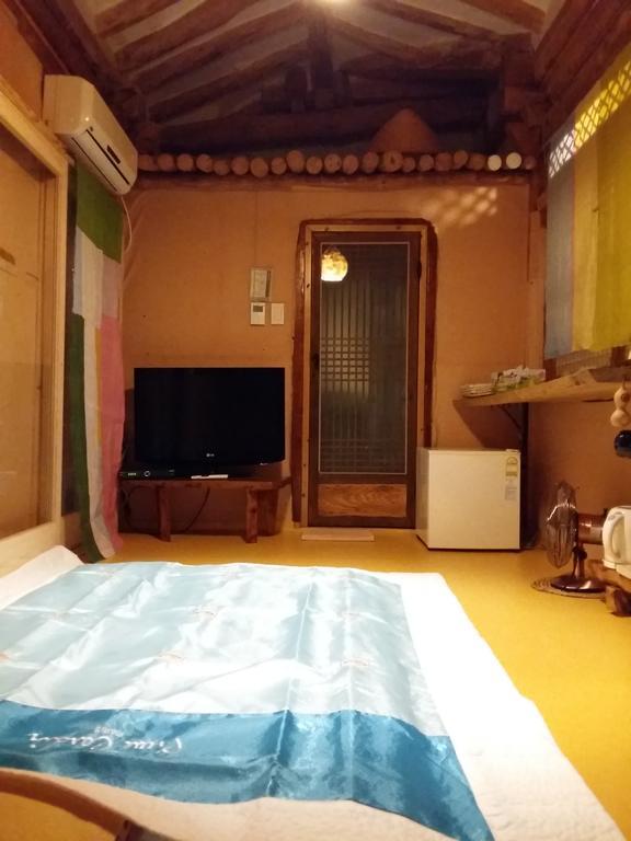 Dalbbit Hyang Hotel Jeonju Room photo